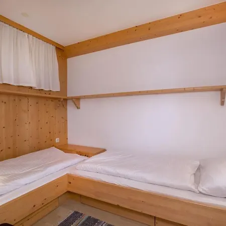 Wiesberger 62 11 ケーニヒスライテン